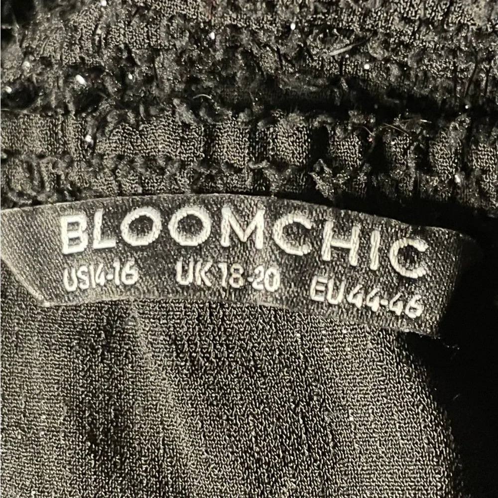 BloomChic Black Textured Long Sleeve Dress Sz 18W PTP 22” - Picture 4 of 4